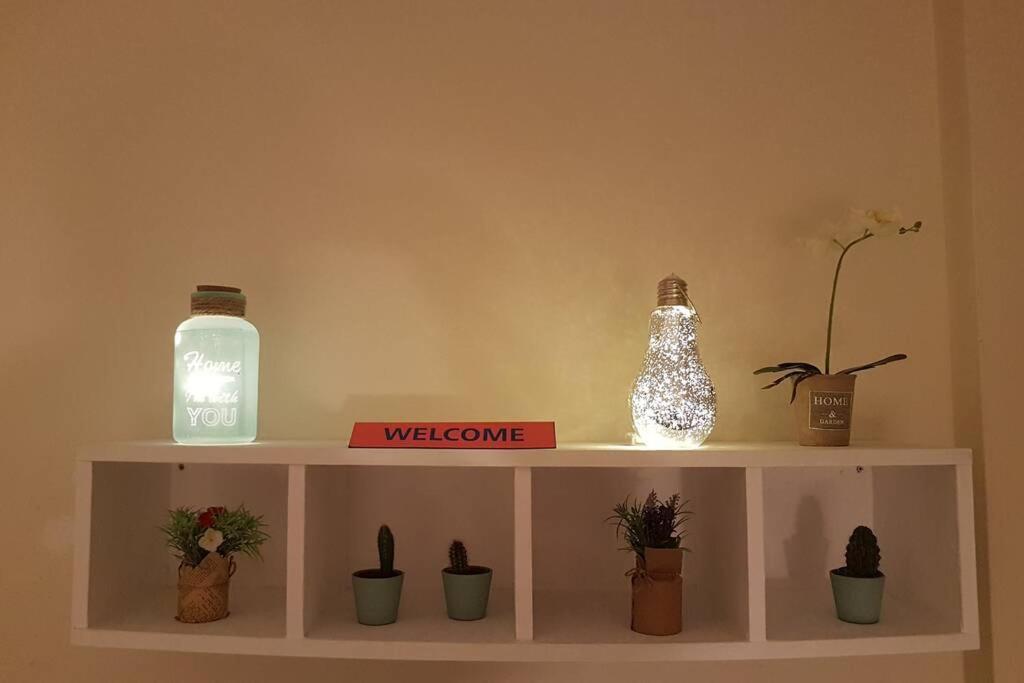 Bonito Apartamento Triana-Los Remedios Seville Luaran gambar
